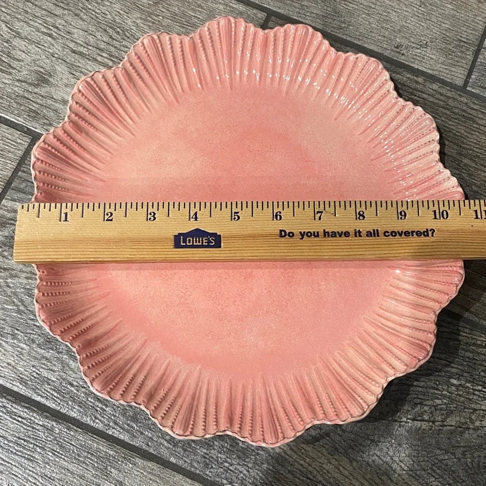 Shabby Chic Pink Plate Set of 4 LIKE NEW Melamine Scalloped Edge 10.75”